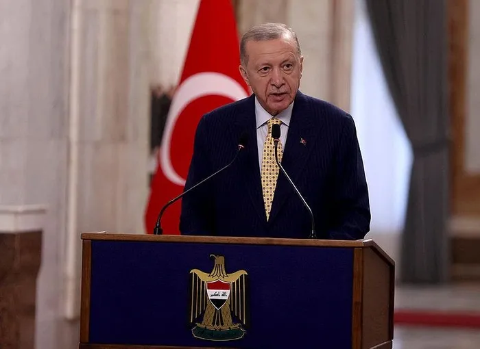 Başkan Erdoğan’dan Irak dönüşü flaş mesajlar: PKK ile mücadele, Gazze’deki soykırım, Hamas, Paşinyan’ın açıklamaları...