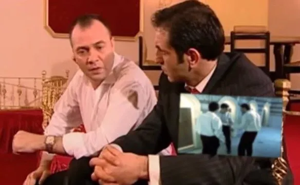 https www ahaber com tr galeri magazin kurtlar vadisi o sahnesiyle dikkat cekti suleyman cakir ve memati bas