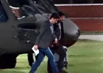 Selahattin Demirtaş'ın avukatı cezaevine telefon sokarken yakalandı