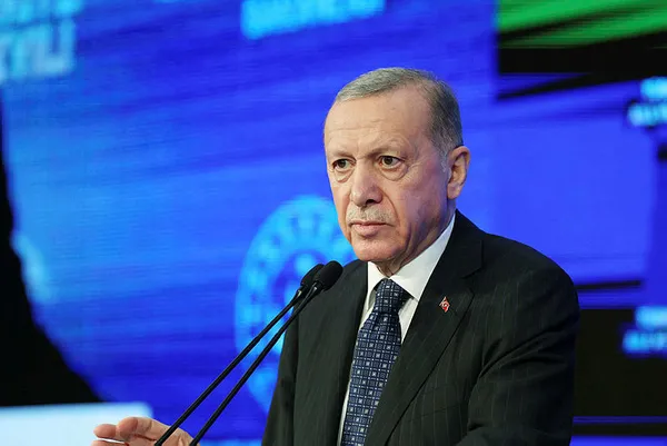 israilli-rehinelerin-aileleri-baskan-erdogandan-yardim-istedi-bolgenin-buyuk-guclerinden-turkiyenin-lideri-1700217539350.jpg İsrailli rehinelerin aileleri Başkan Erdoğan’dan yardım istedi: Bölgenin büyük güçlerinden Türkiye'nin lideri… - 4
