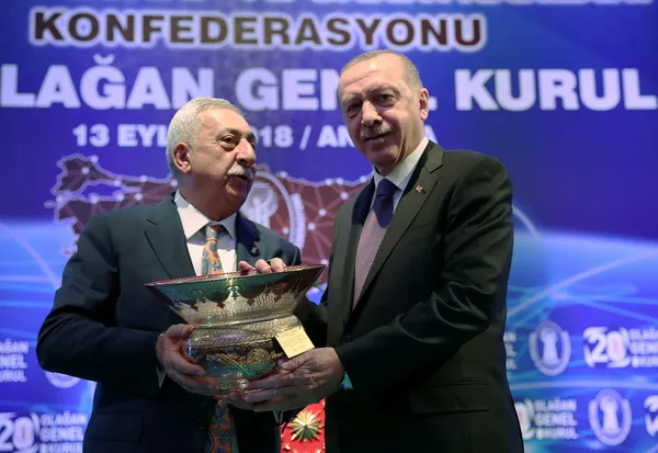 Cumhurbaşkanı Recep Tayyip Erdoğan: Dövizle ilgili yeni adımlarımız olacak!