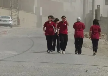 Şırnak'ta fırtına etkili oldu