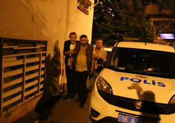 Bursa'da elinde bıçakla dehşet saçtı