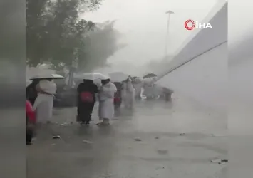Arafat’a yağmur bereketi