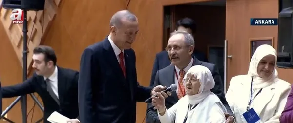 baskan-erdogandan-88-yasindaki-alime-yavuza-soz-1674598720265.jpg Başkan Erdoğan'dan 88 yaşındaki Alime Yavuz'a söz - 3