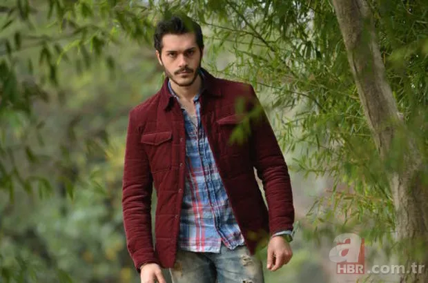 Alperen Duymaz sevgilisi Kübra Kelkit ile gizlice evlendi 4