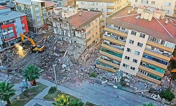 İzmir'de 6,6 şiddetinde yıkılan çürük binaların müsebbibi kim? - 5