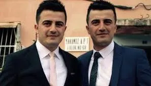 Ahmet ve Mehmet Oruç ile komşu oğlu Yunus Uğur aynı hayali kurup birlikte şehit oldular