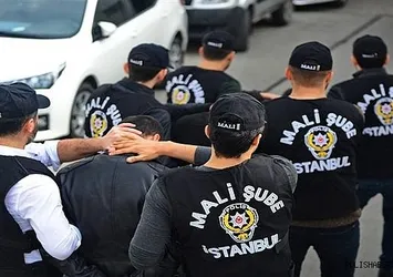 İstanbul'da film sahnelerini aratmayan soygun girişimi!