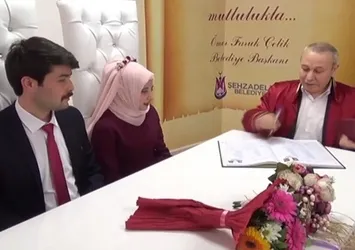 76 bin kişiyi evlendirdi!
