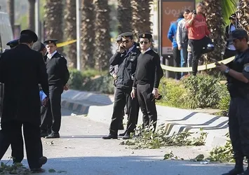 Mısır'da Kıptileri taşıyan otobüse silahlı saldırı: 23 ölü