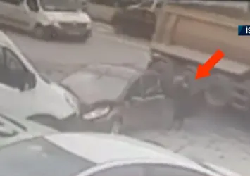 Son dakika: İstanbul Arnavutköy'de dehşet anları! TIR otomobili metrelerce sürükledi